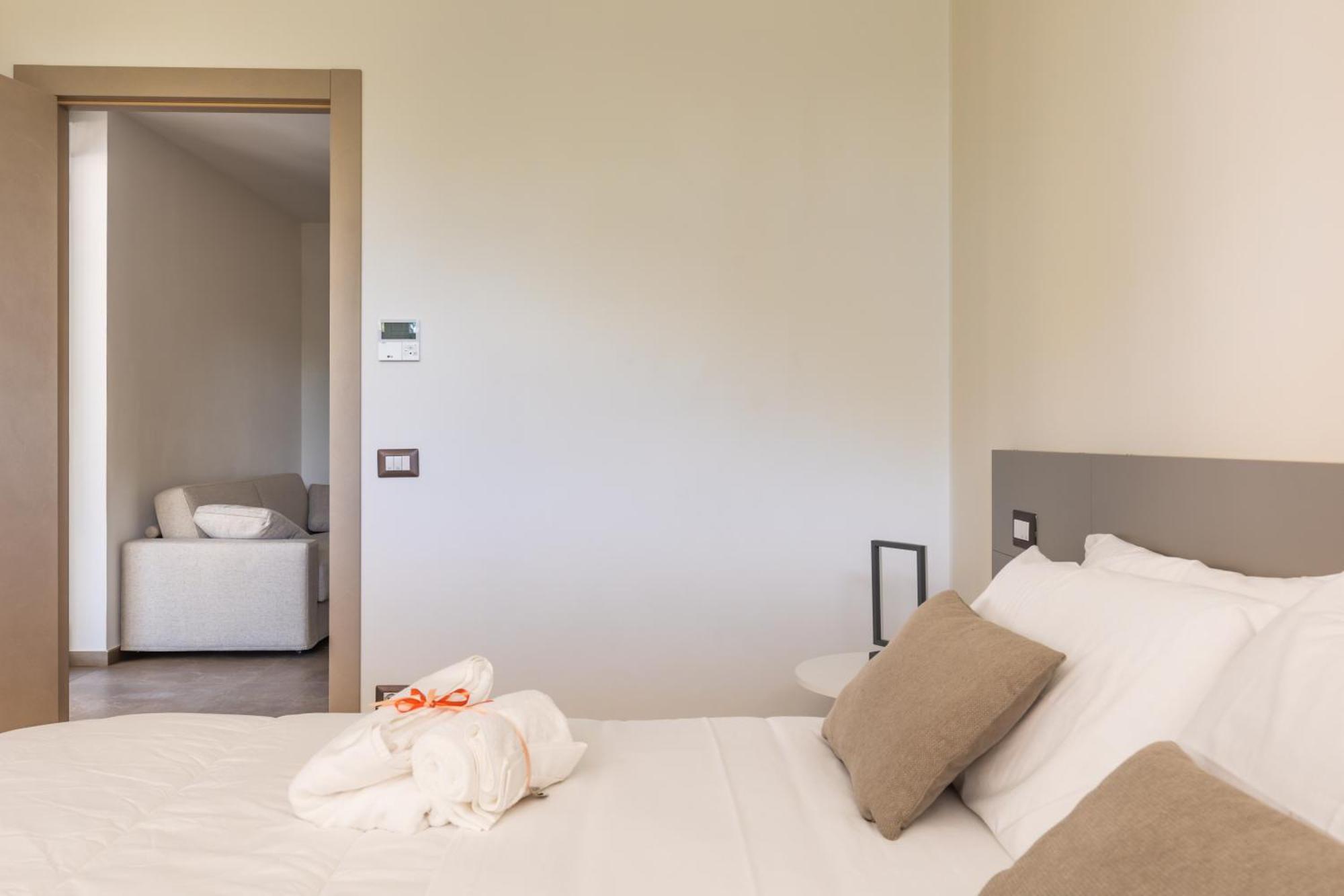 Exclusive Perugia Getaway - Apartments With Shared Pool & Parking Екстериор снимка