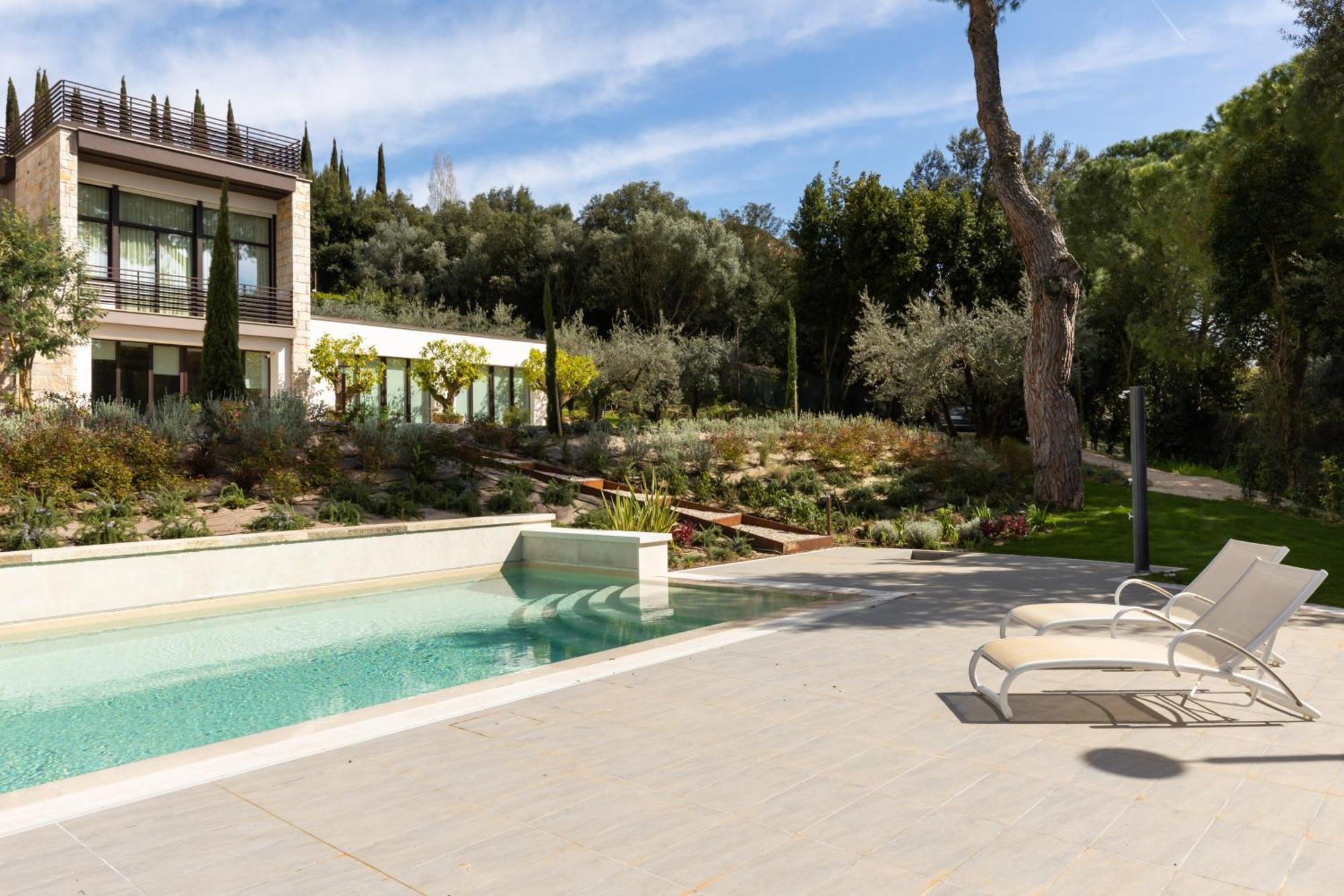 Exclusive Perugia Getaway - Apartments With Shared Pool & Parking Екстериор снимка